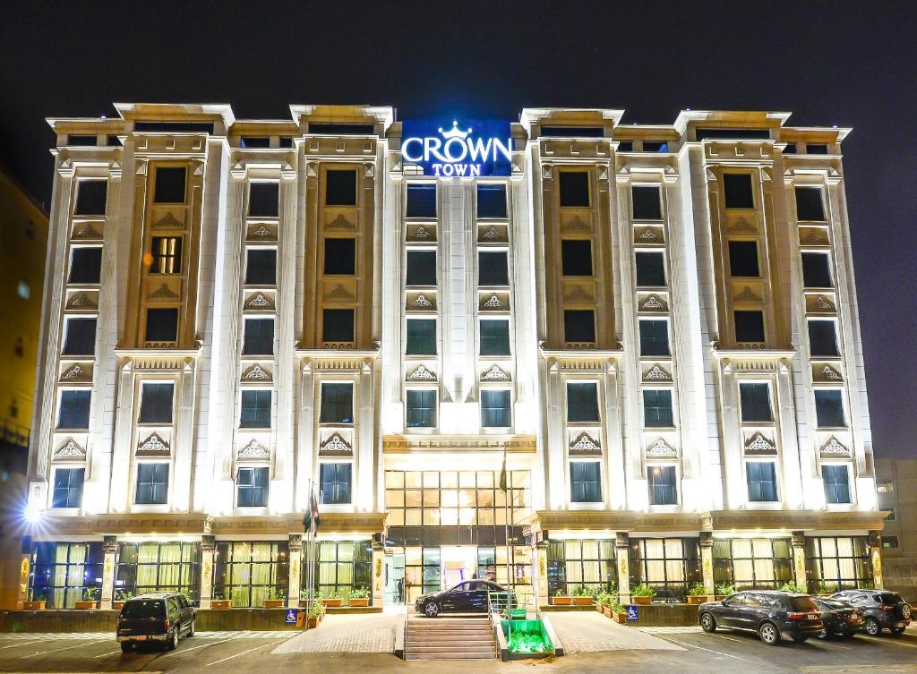 Crowne Town