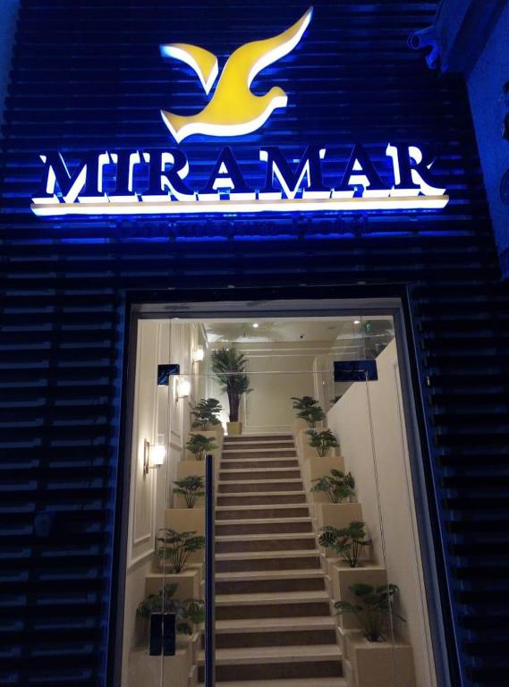 Miramar Hostel