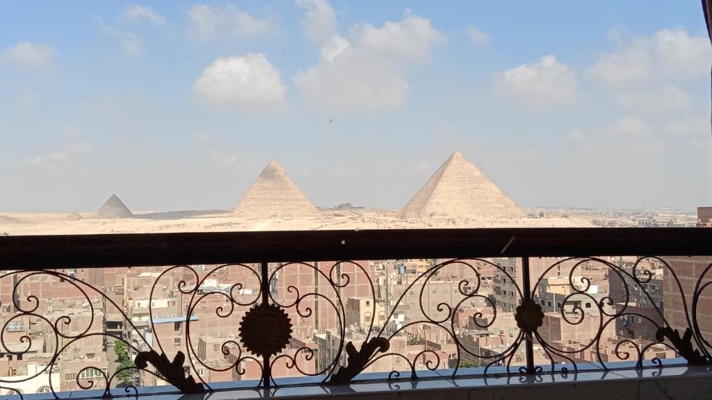 Isis Pyramids Hotel