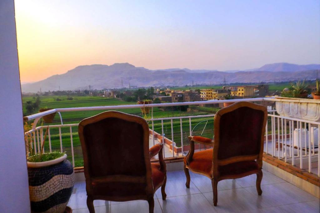 Thebes Hotel