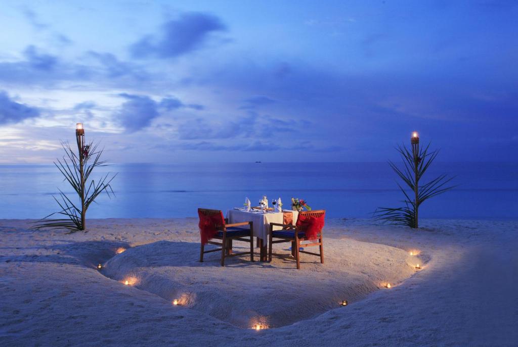 Olhumathi View Inn