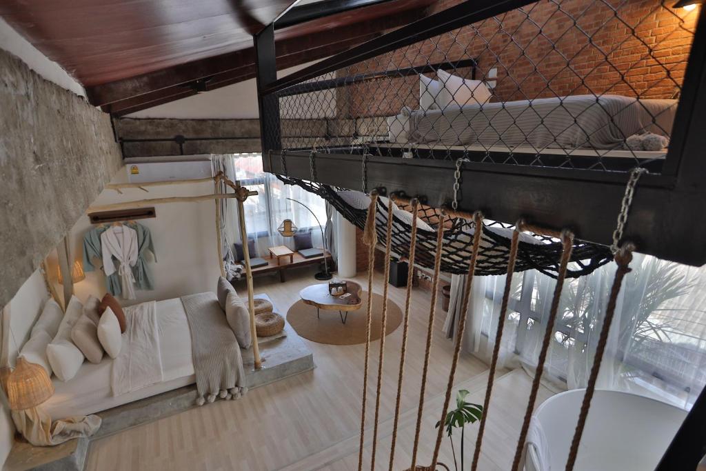 Yolo Bangkok Hotel