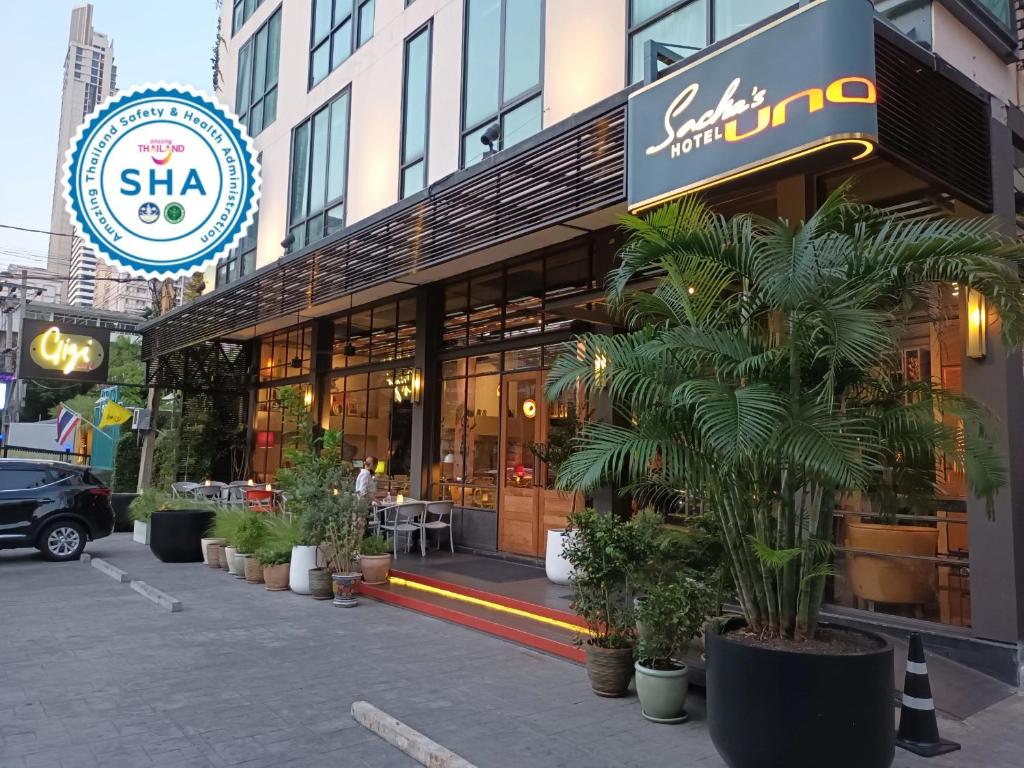 Sacha,s Hotel Uno SHA