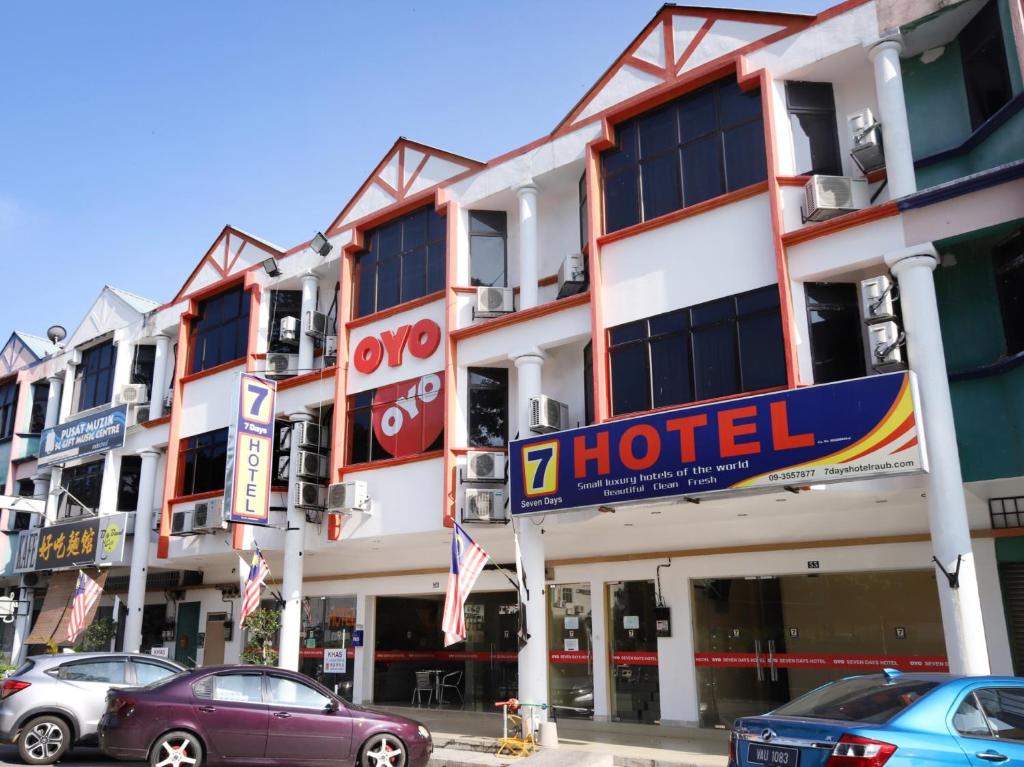 Super OYO 635 Sevendayes Hotel