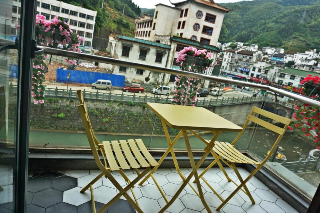 0517 Boutique Hotel